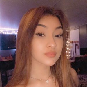 Meet your Posher, Giselle